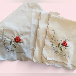 Embroidered Floral Napkins